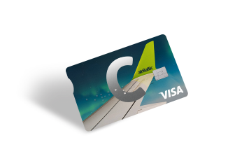 Карта C airBaltic с логотипами C, VISA и airBaltic 