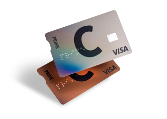 C prime kartes viena virs otras ar C un VISA logotipu un dažādiem dizainiem.