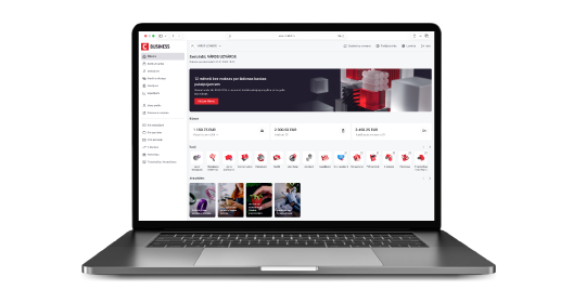 Ноутбук, на экране которого отображается рабочая среда бизнес-платформы Citadele.