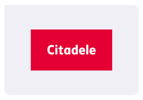 Mainās lielāko Baltijas banku logotipi uz gaiša fona – Citadele, Swedbank, Luminor, SEB, Coop, Artea, Indexo, LHV, LKU, Revolut, Paysera.