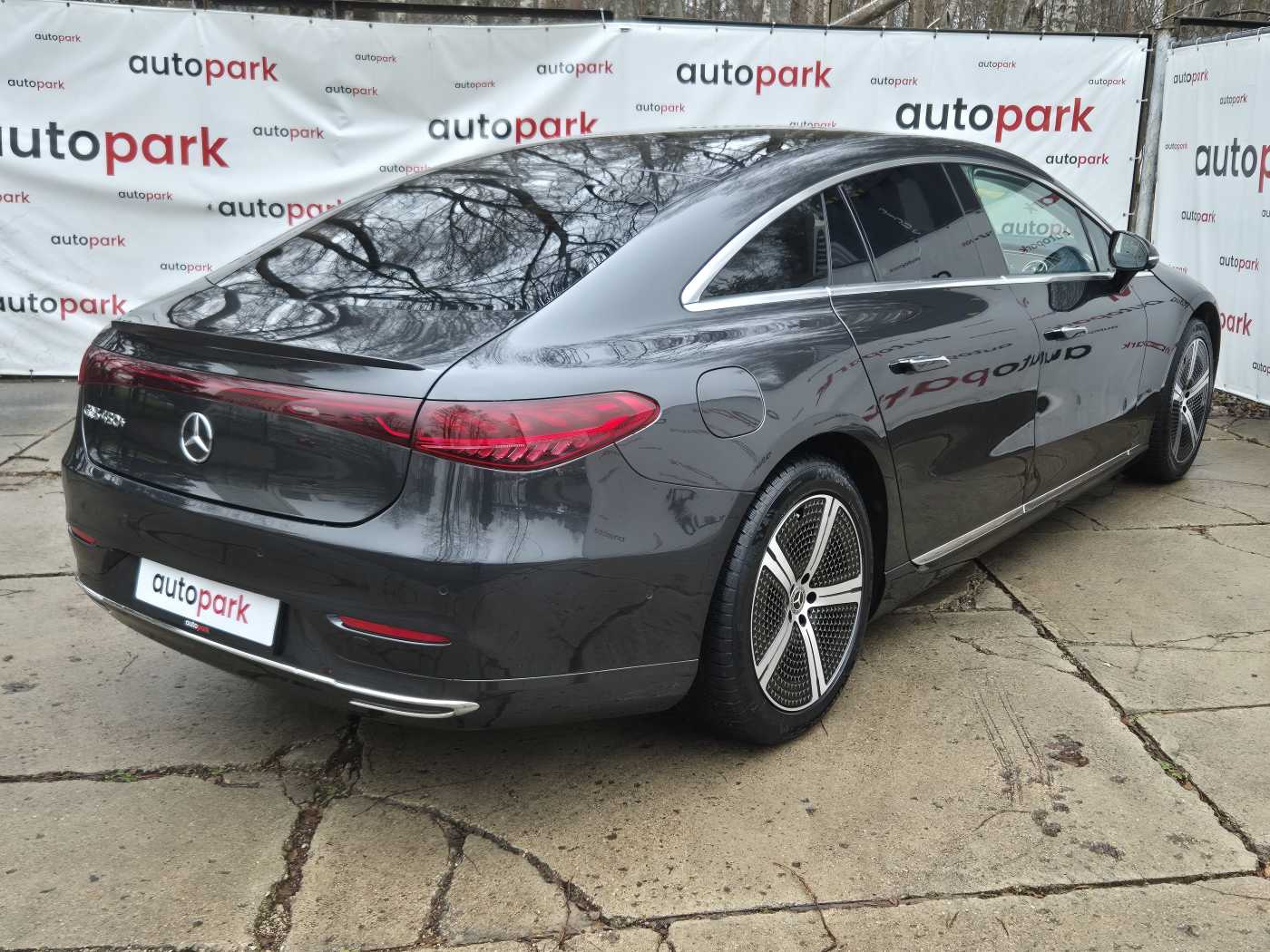 Vieglā automašīna: Mercedes-Benz EQS 450+