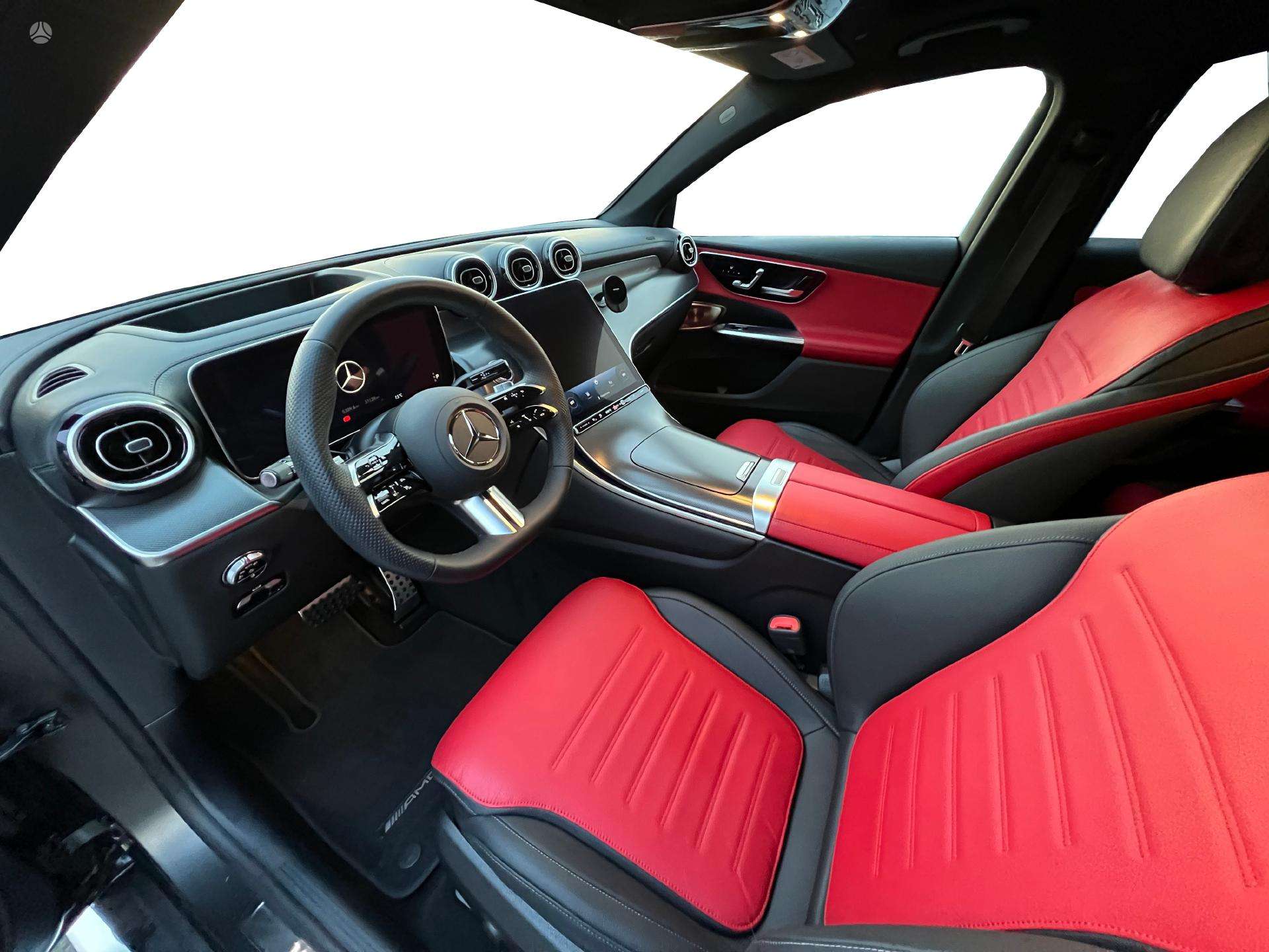 Легковой автомобиль: Mercedes-Benz GLC Coupe 400