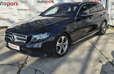 Mercedes-Benz E200 Bluetec