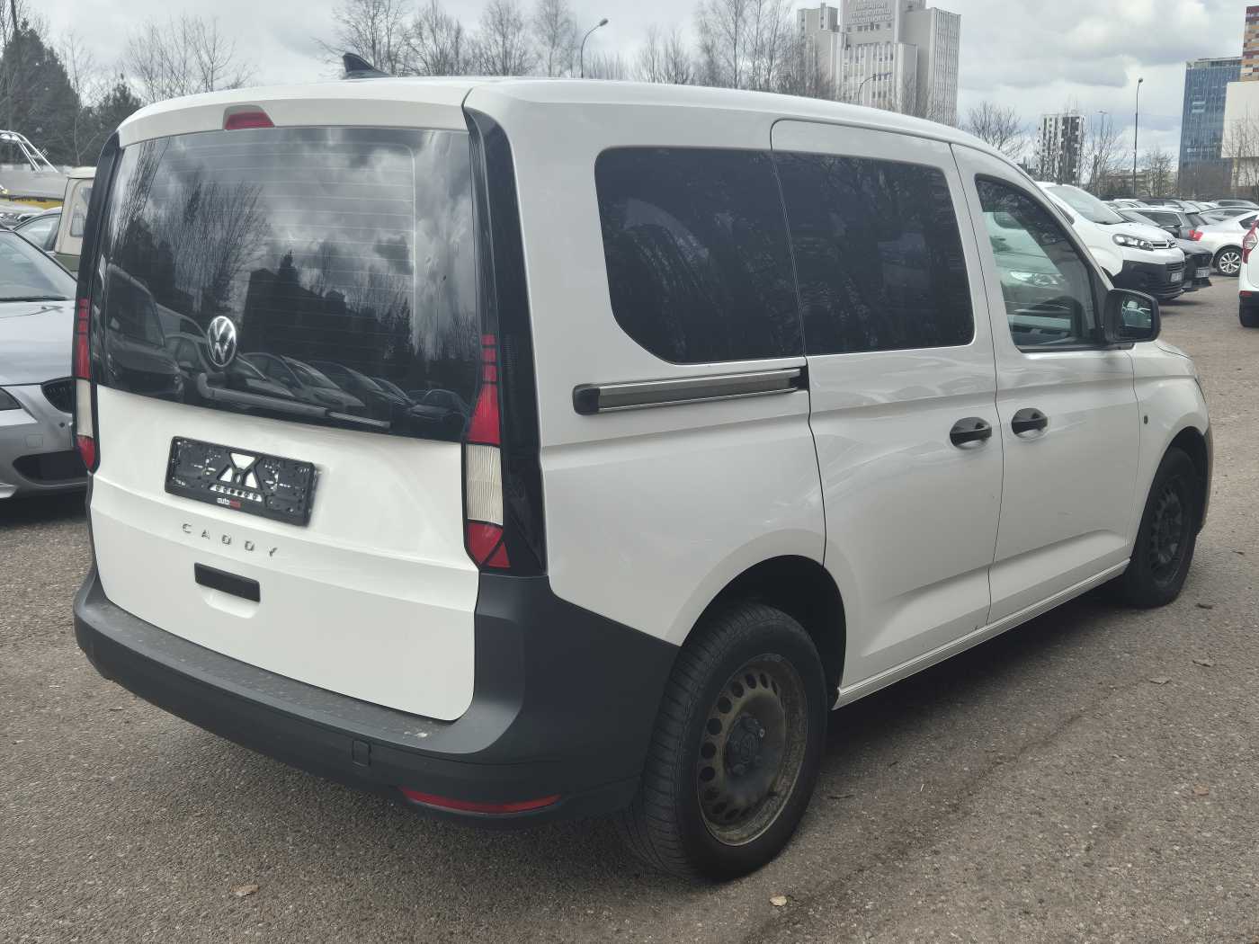 Vieglā automašīna: Volkswagen Caddy