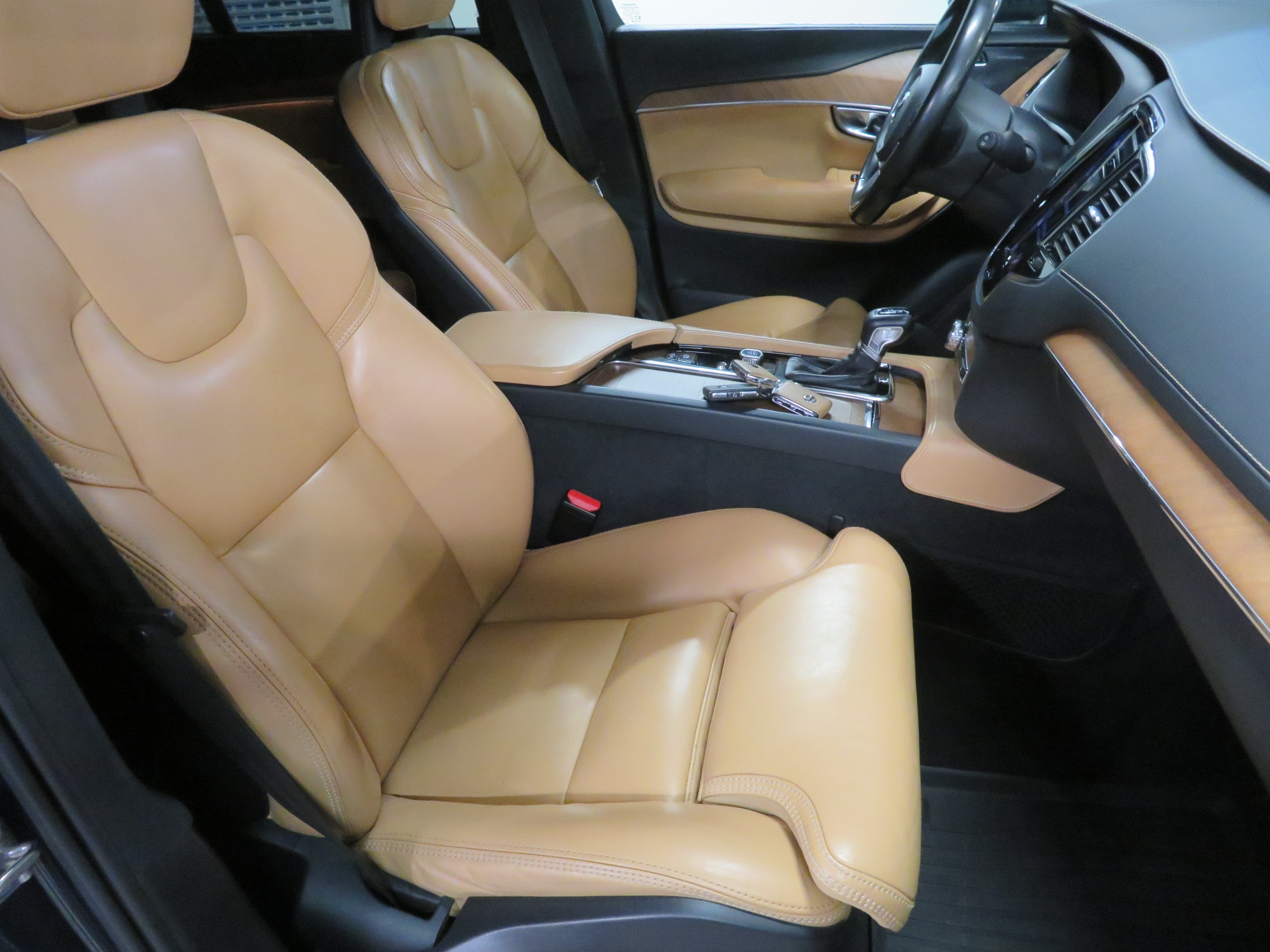 Vieglā automašīna: Volvo XC90