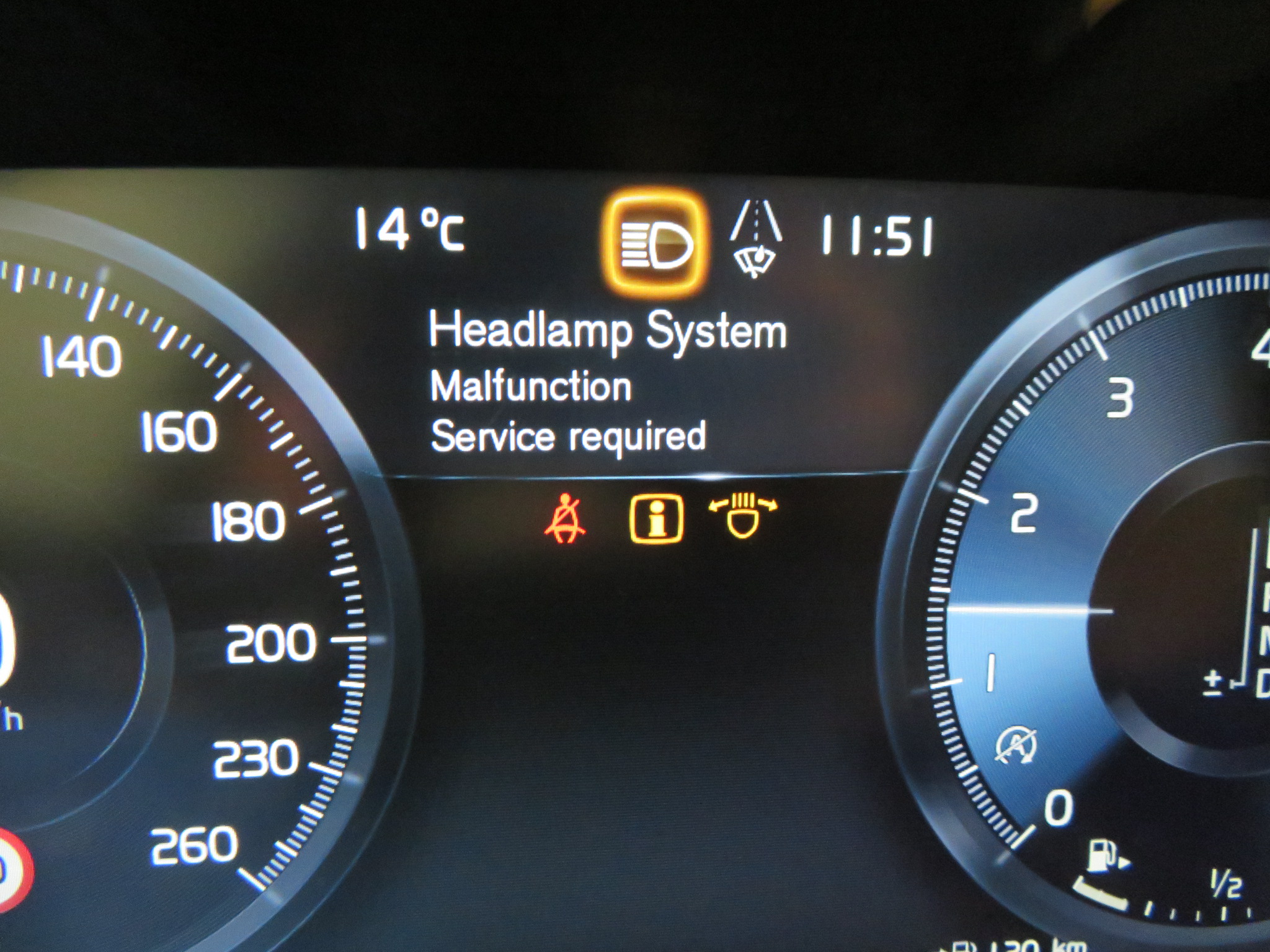 Vieglā automašīna: Volvo XC90