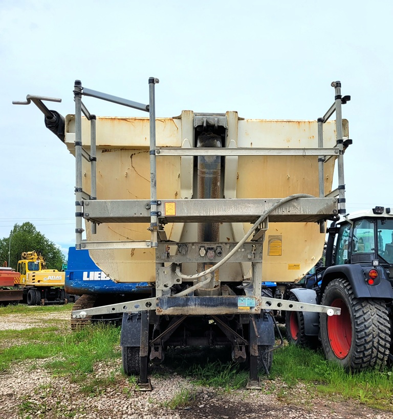 Коммерческий транспорт: SCHMITZ SKI 24