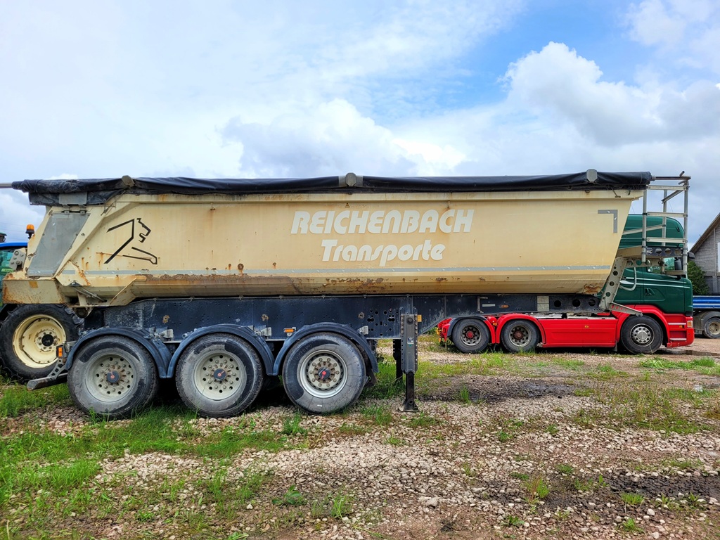 Коммерческий транспорт: SCHMITZ SKI 24