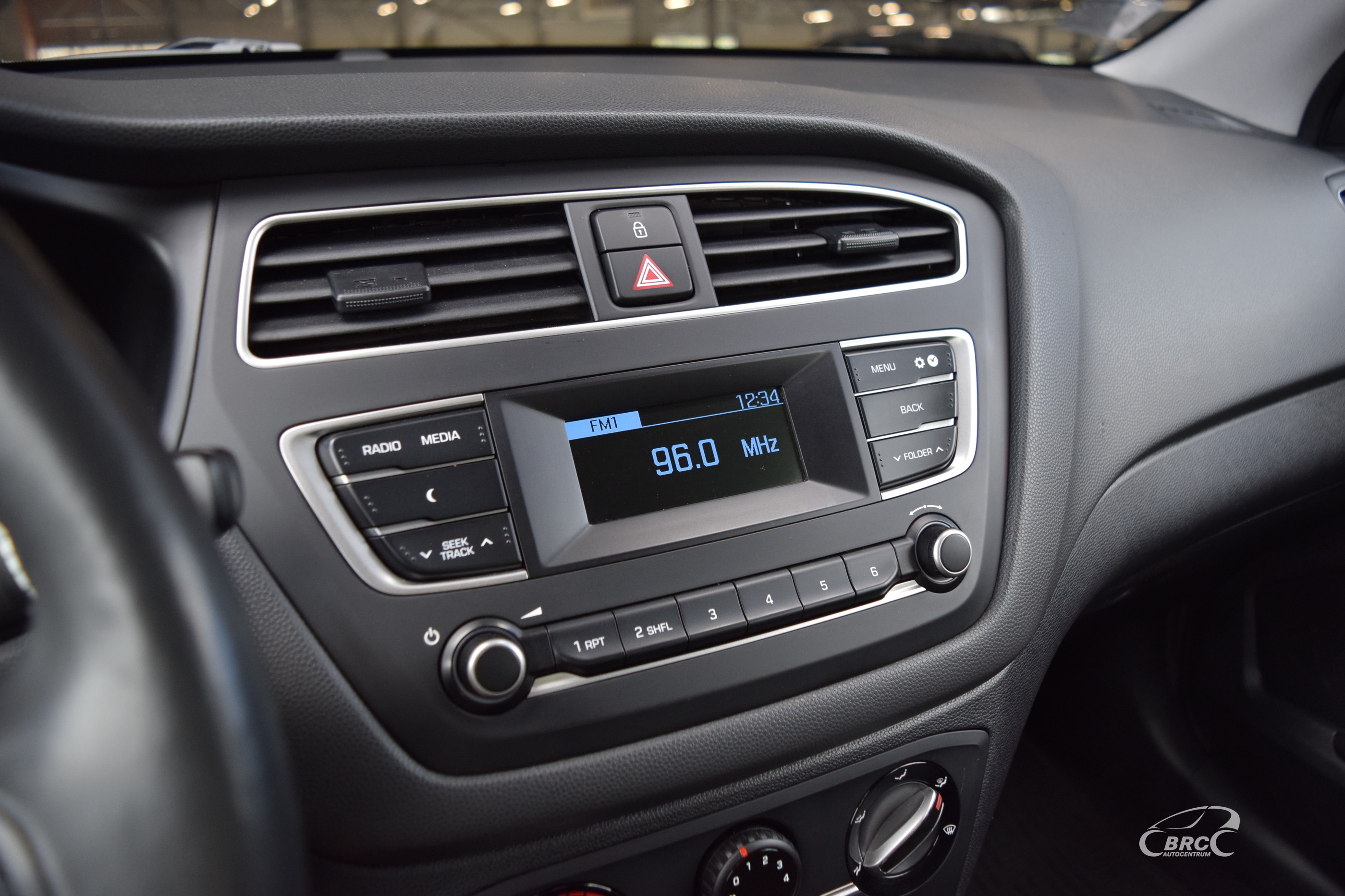 Легковой автомобиль: Hyundai I20