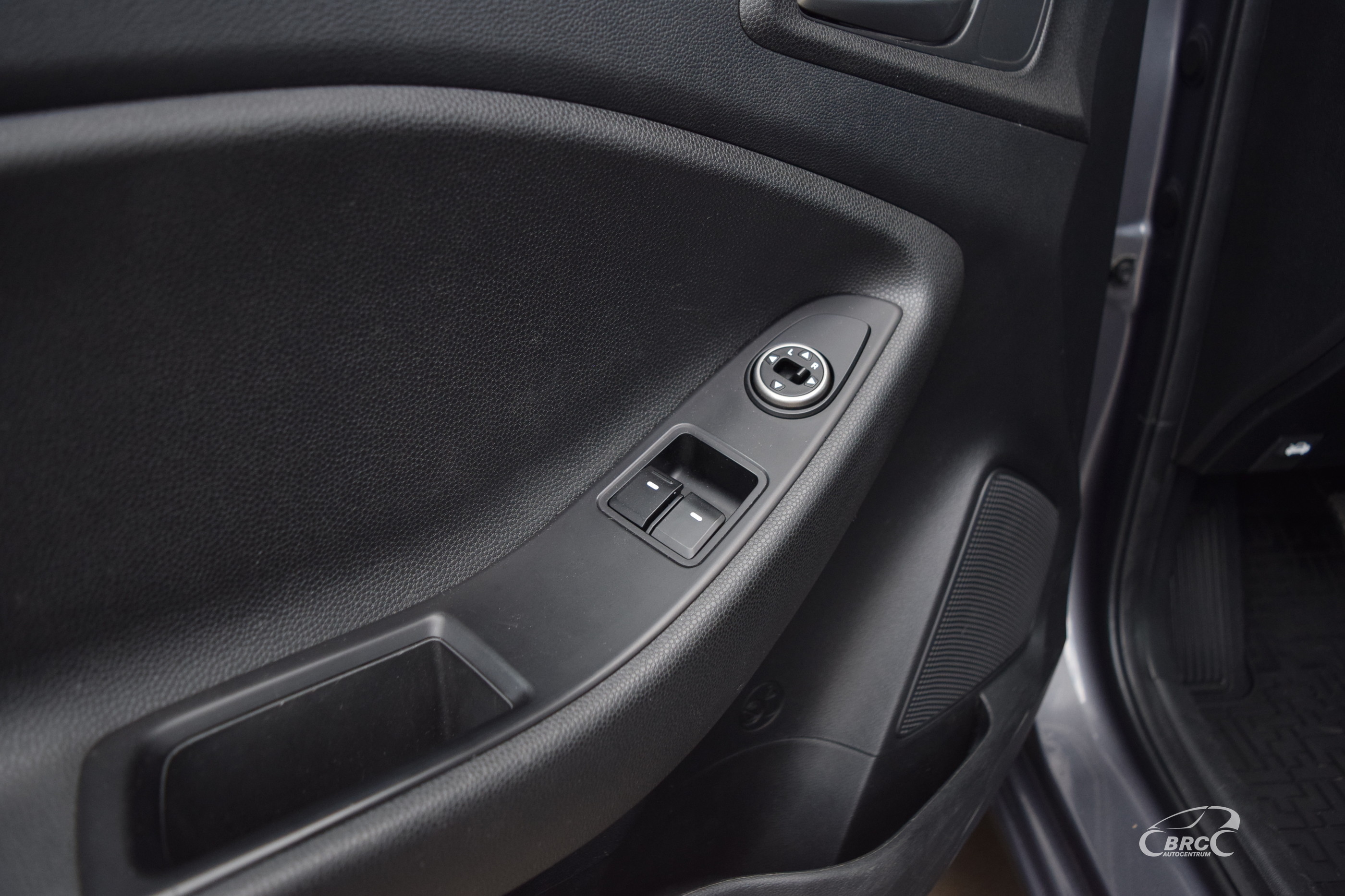 Легковой автомобиль: Hyundai I20