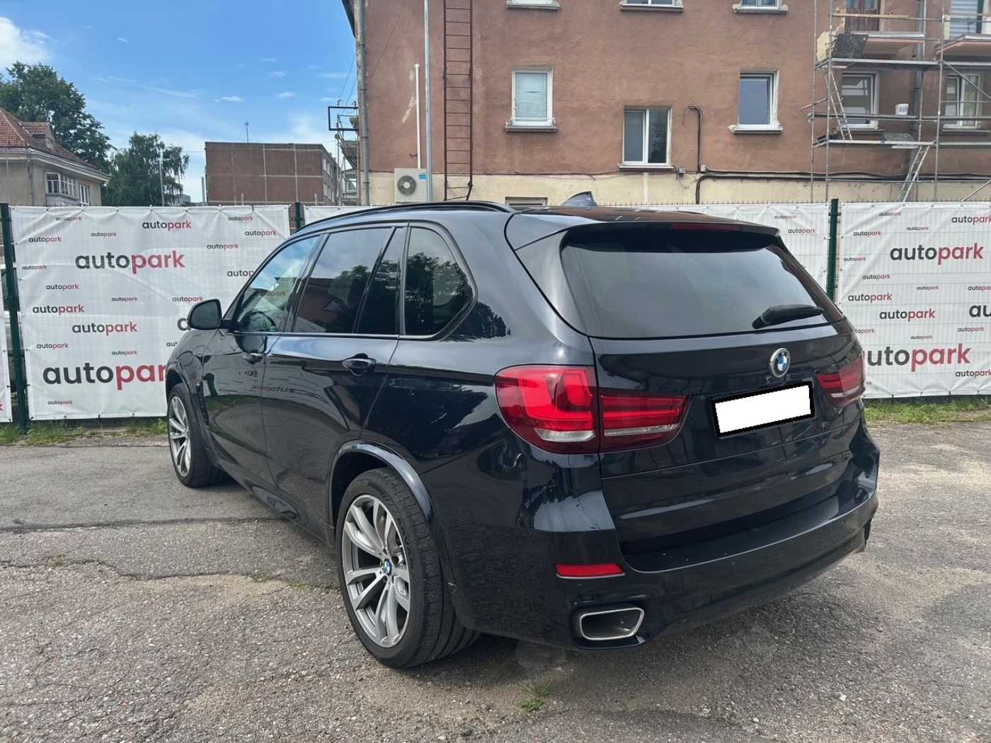 Vieglā automašīna: BMW X5