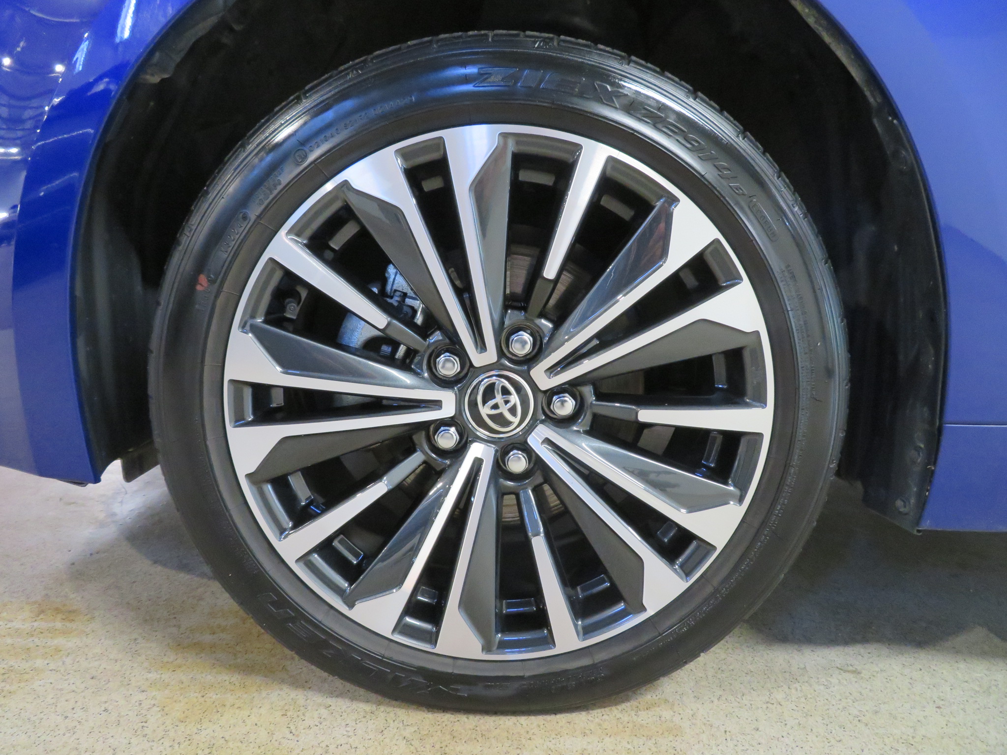 Vieglā automašīna: Toyota Corolla