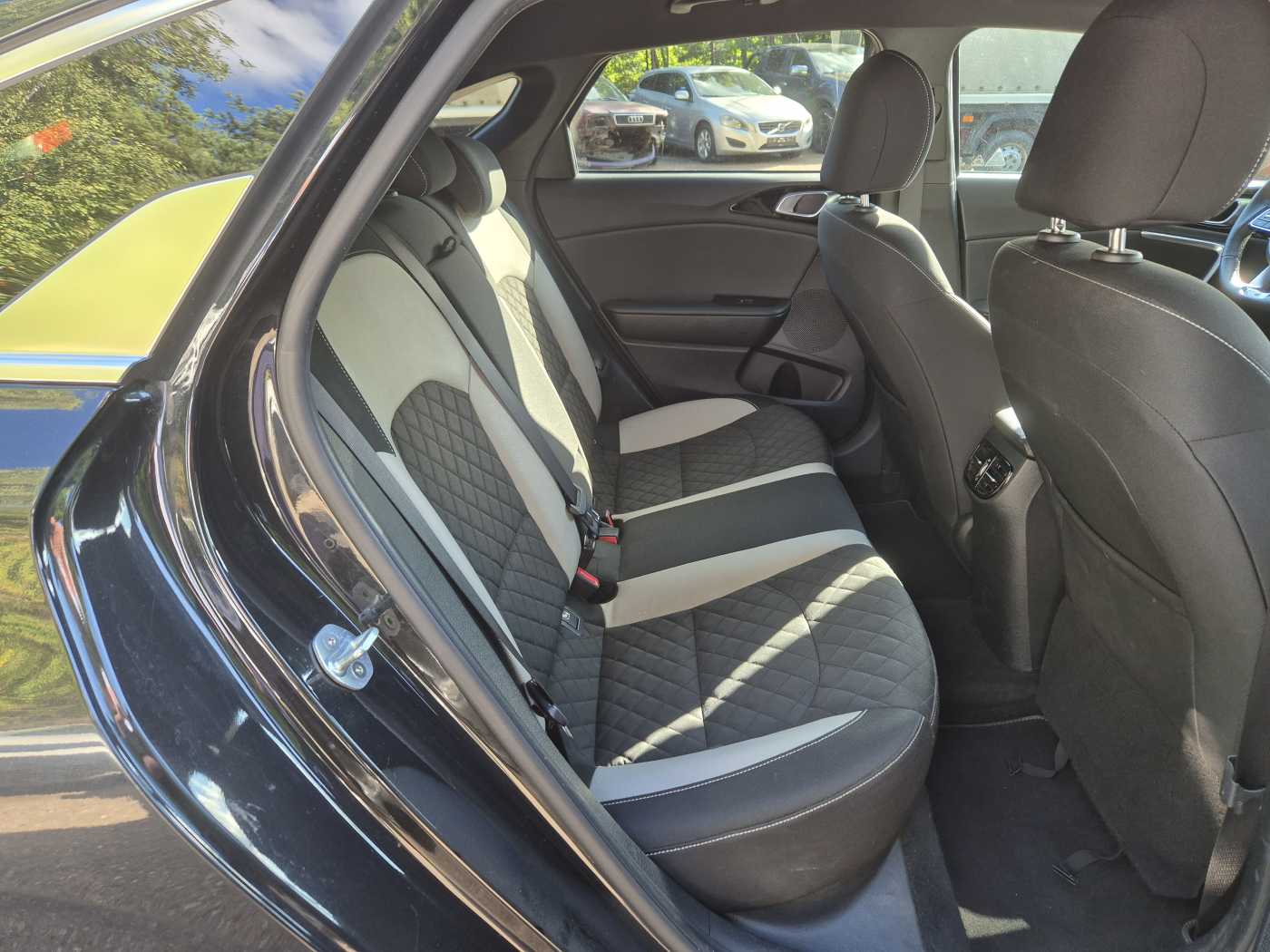 Vieglā automašīna: Kia Pro cee'd