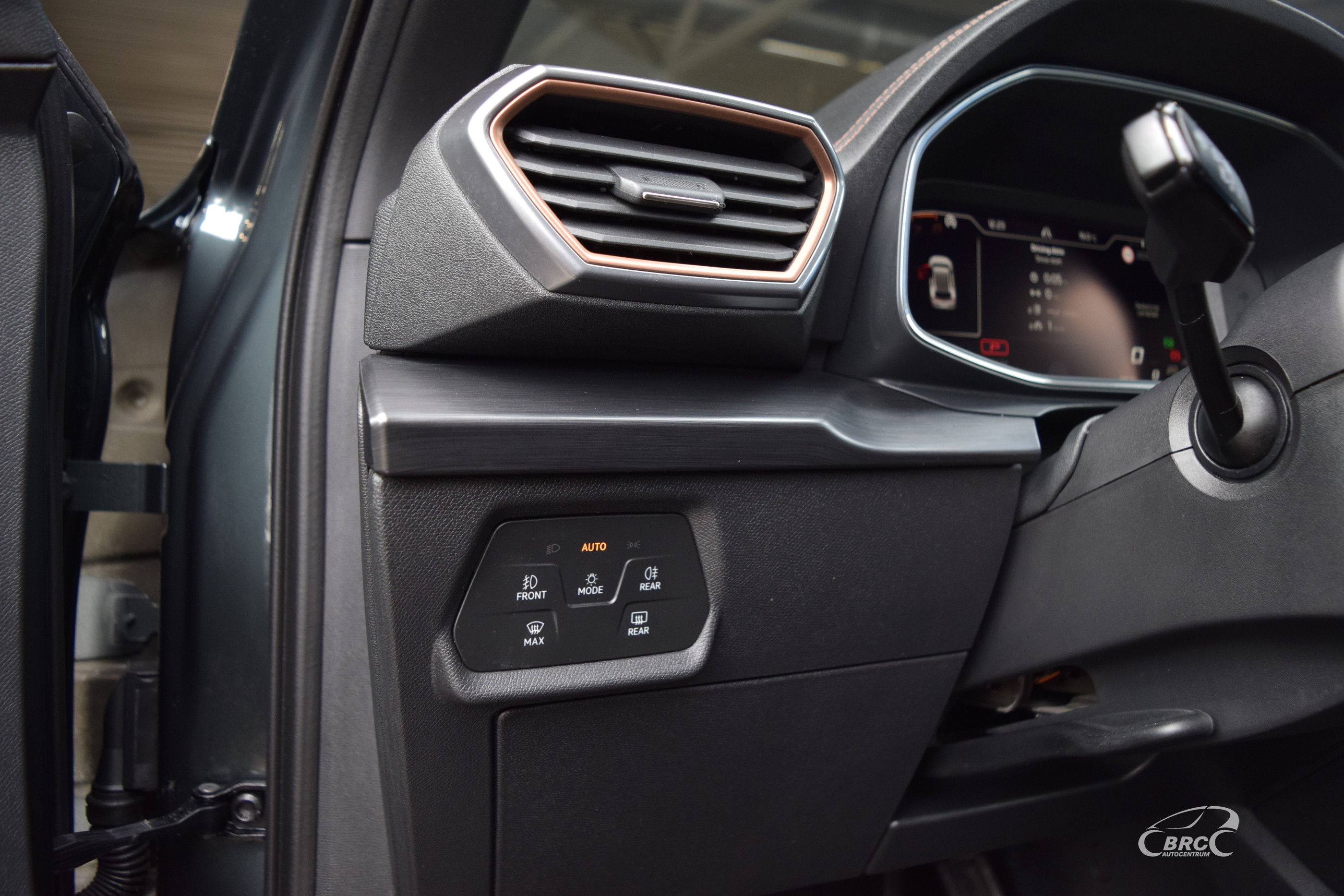 Vieglā automašīna: Cupra Formentor
