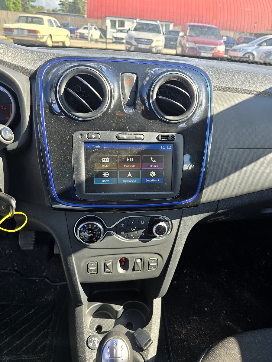 Vieglā automašīna: Dacia Sandero