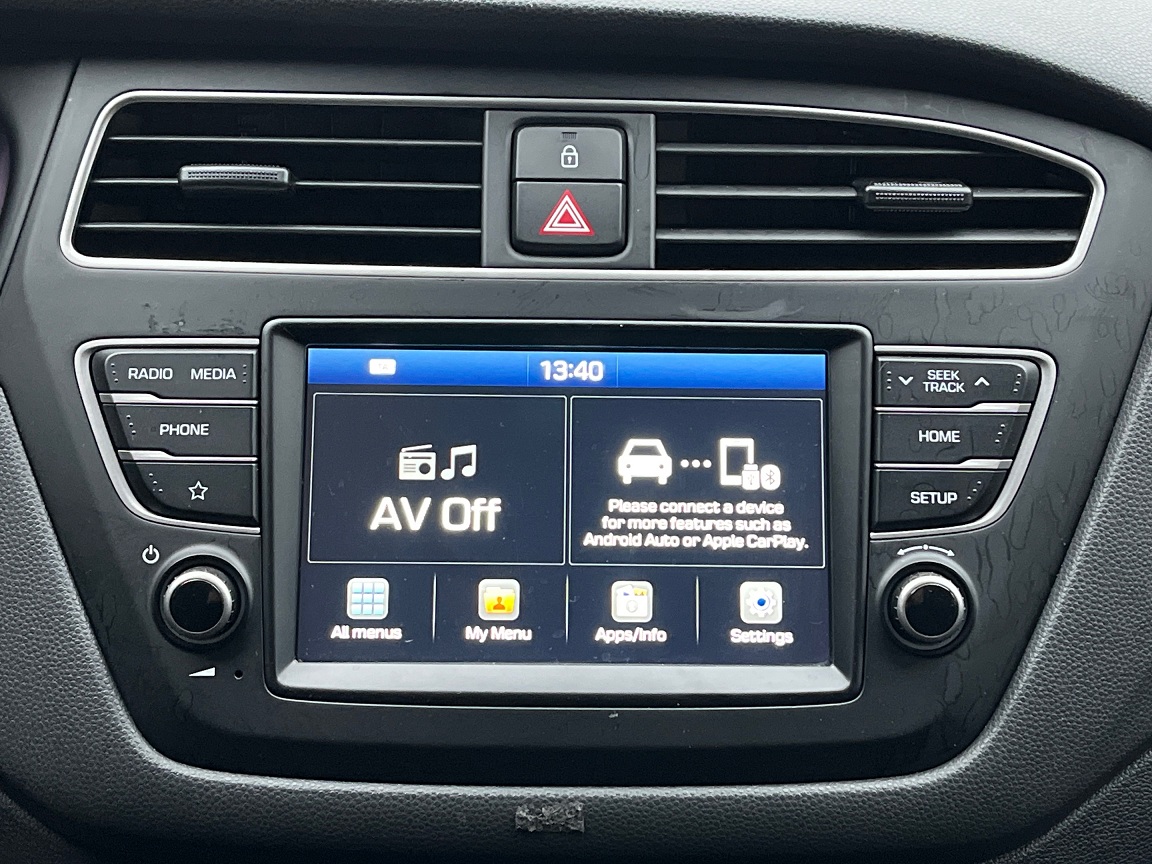 Легковой автомобиль: Hyundai I20