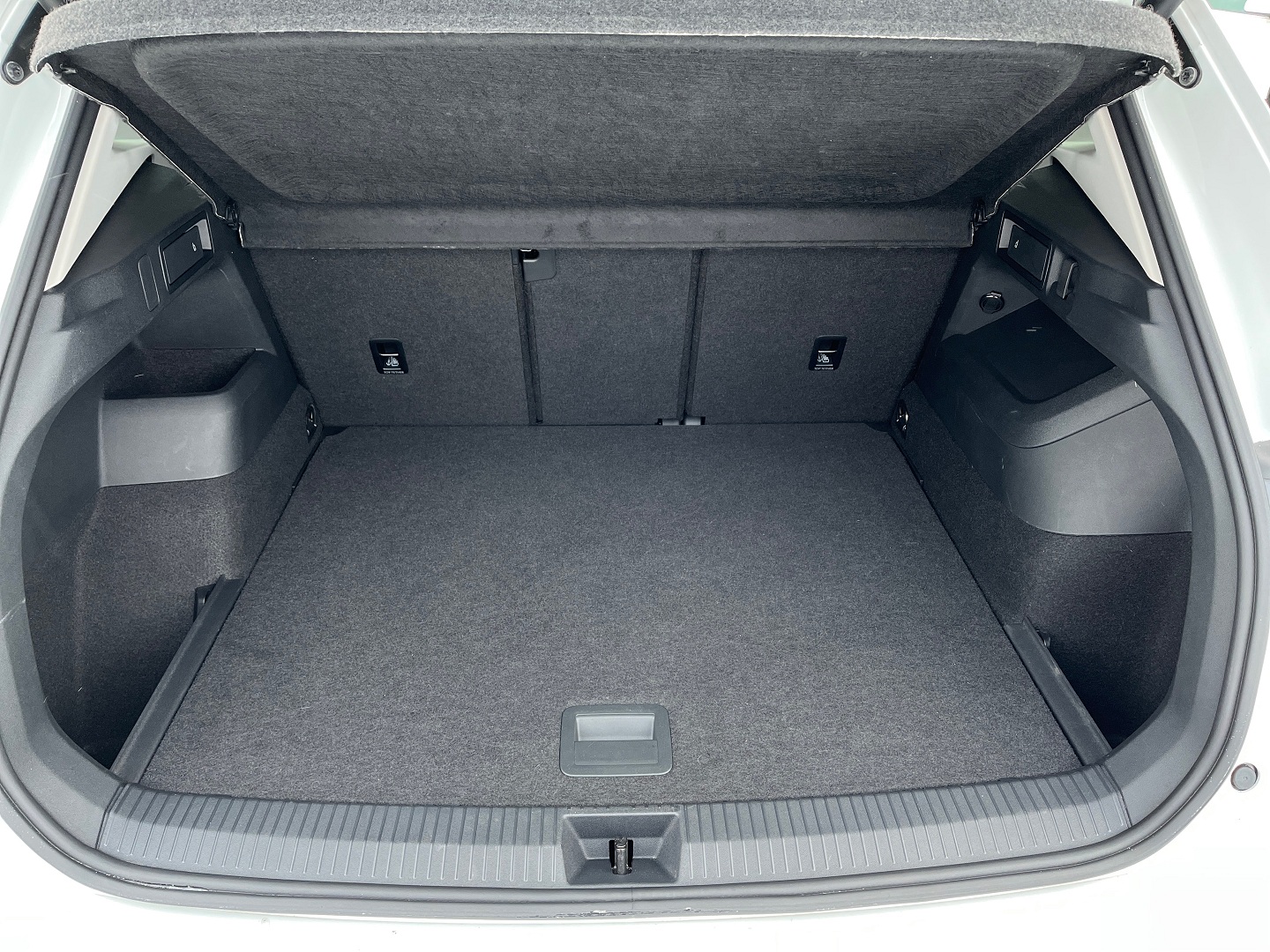 Vieglā automašīna: Volkswagen Tiguan