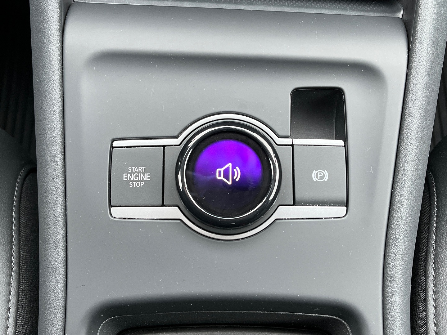 Vieglā automašīna: Volkswagen Tiguan