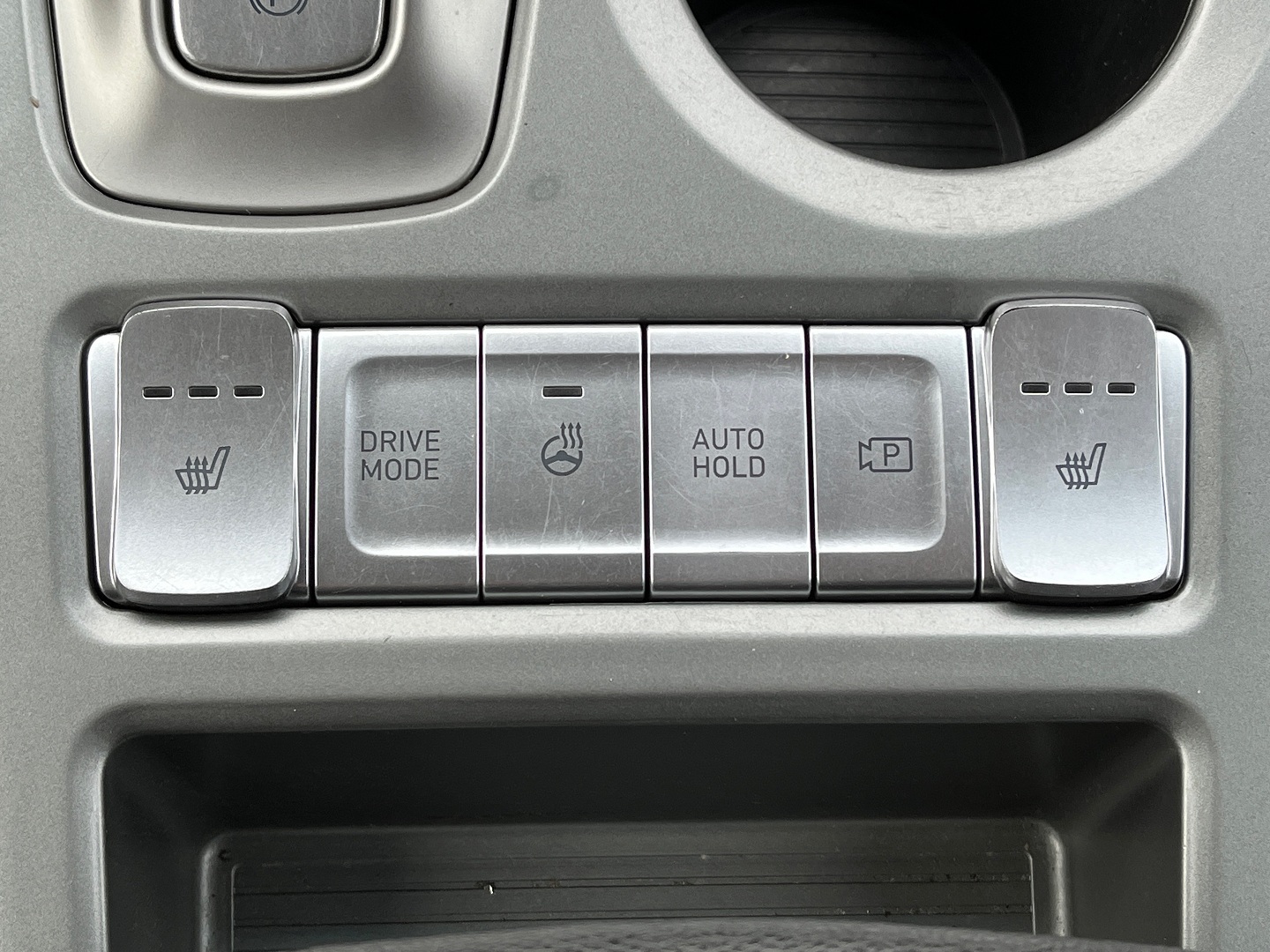 Легковой автомобиль: Hyundai KONA