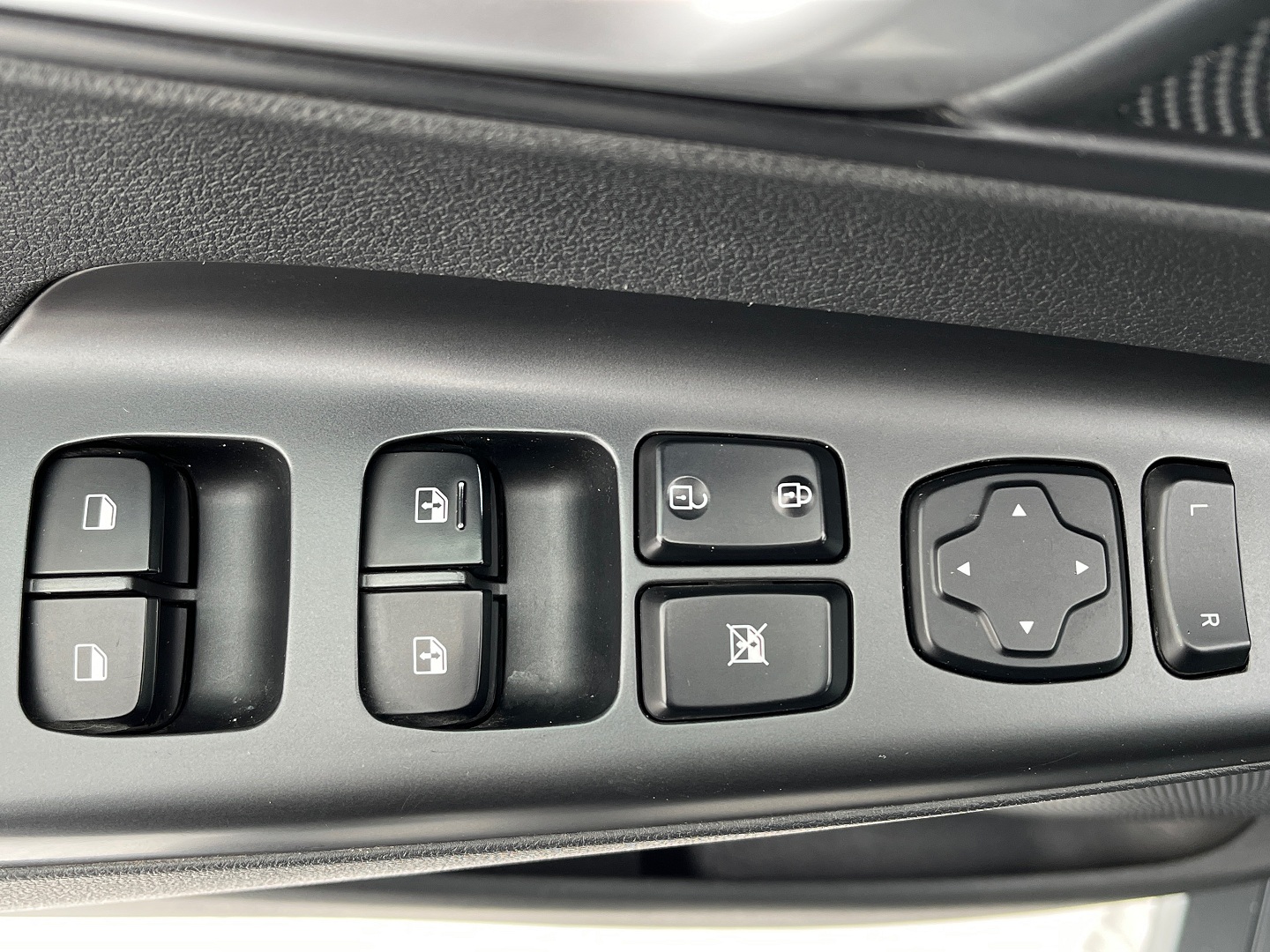 Легковой автомобиль: Hyundai KONA