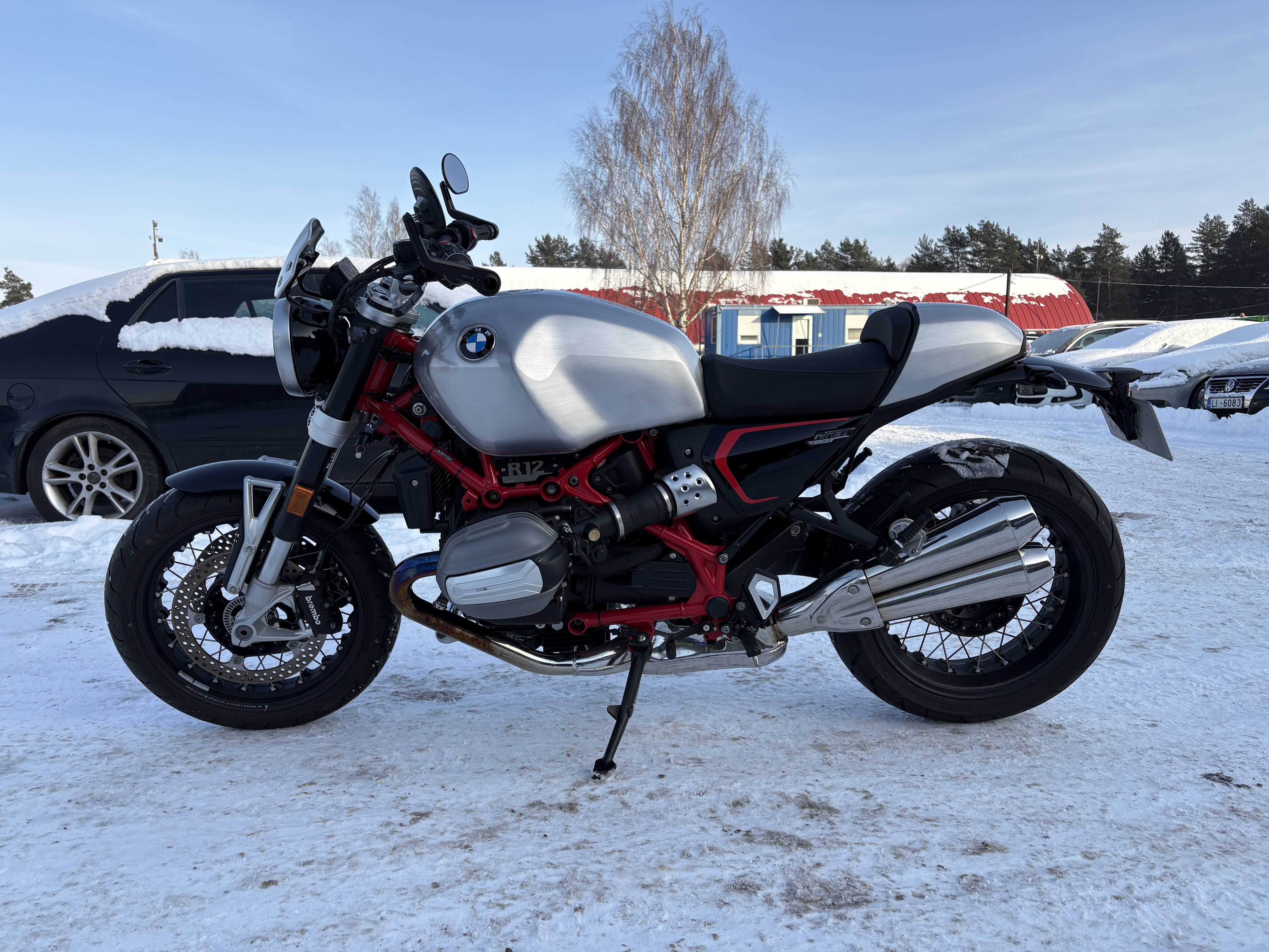 Car: BMW R 12 NINET