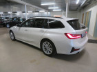 Car: BMW 330 D