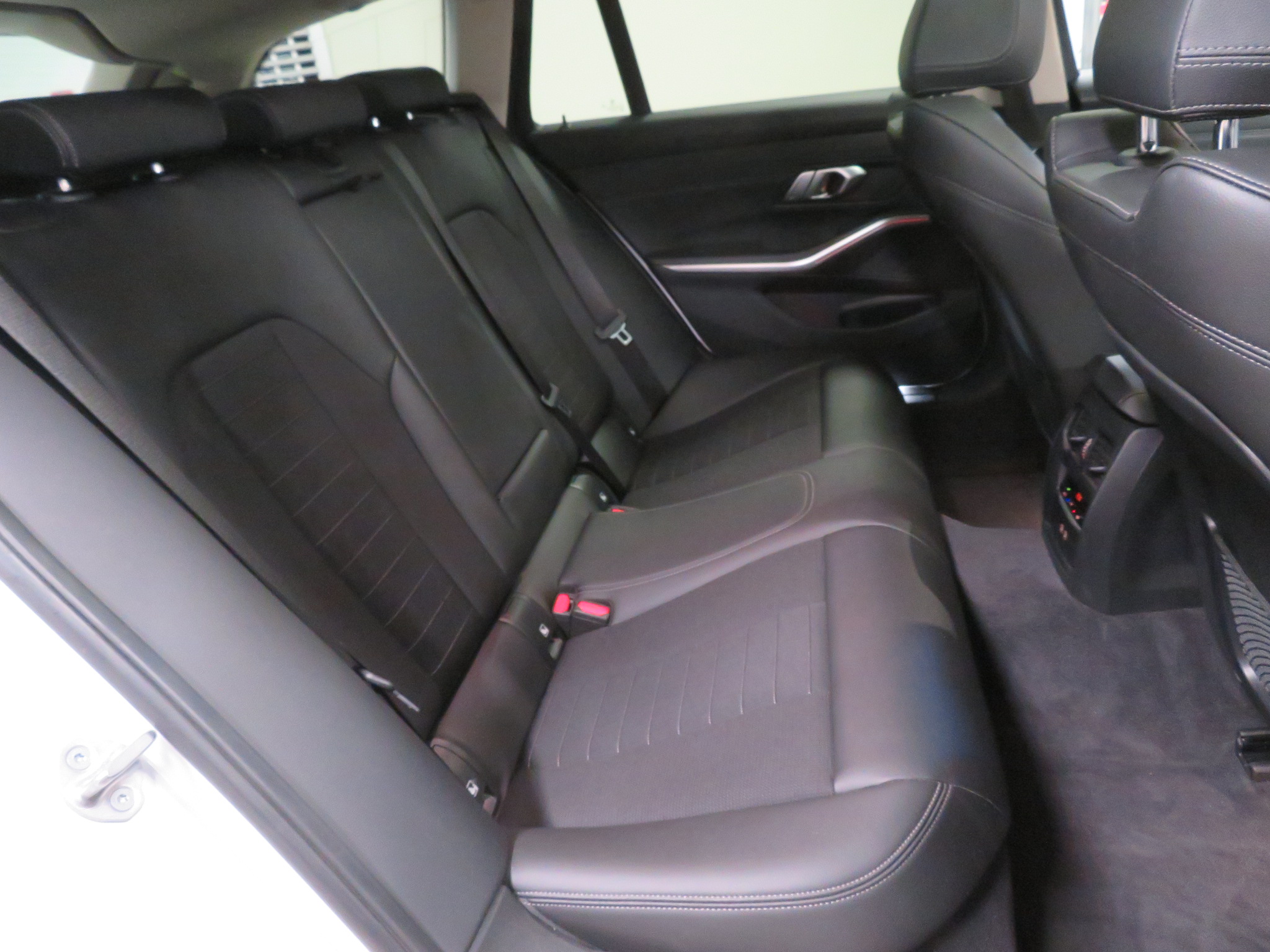 Car: BMW 330 D