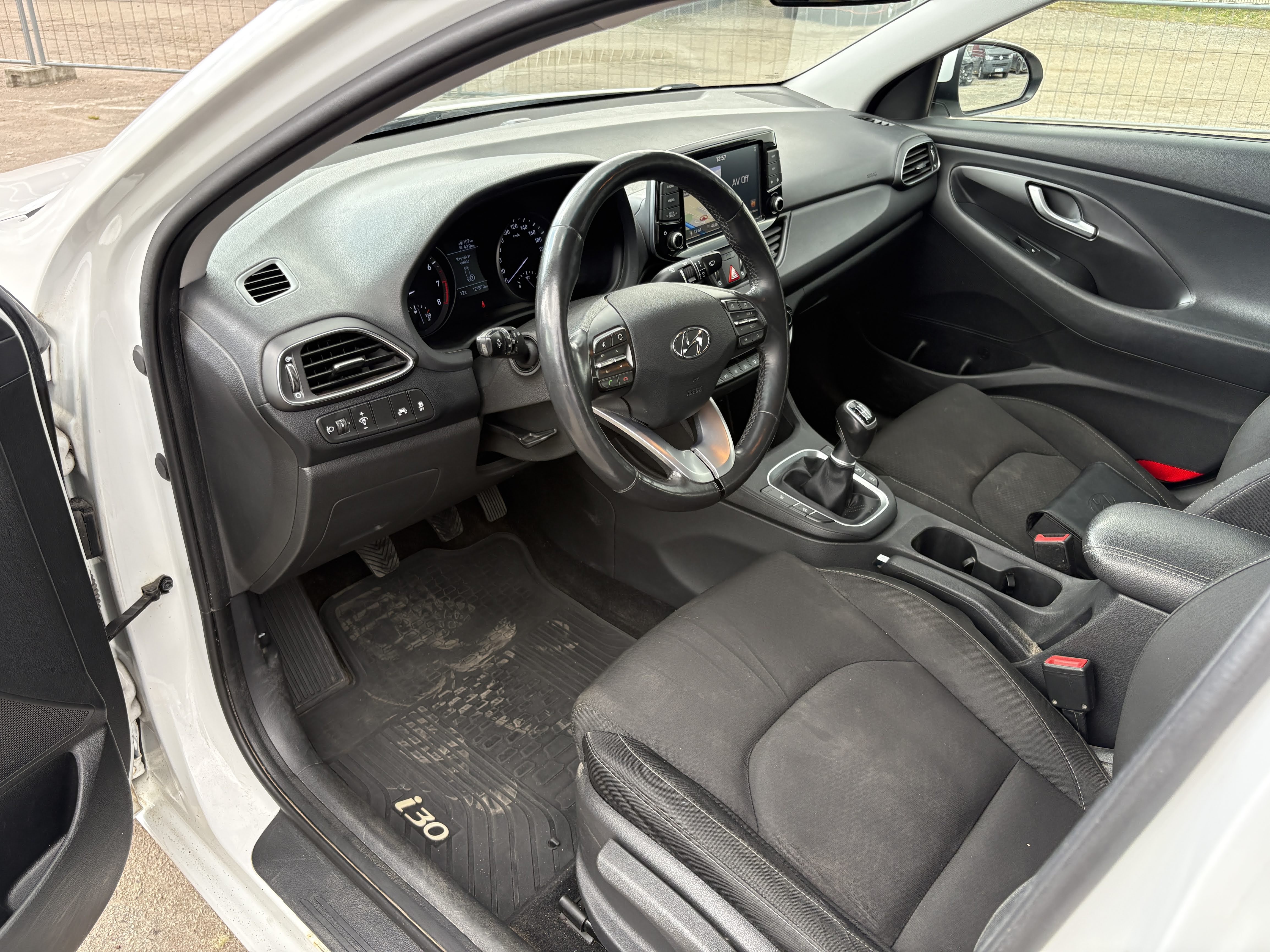 Vieglā automašīna: Hyundai I30