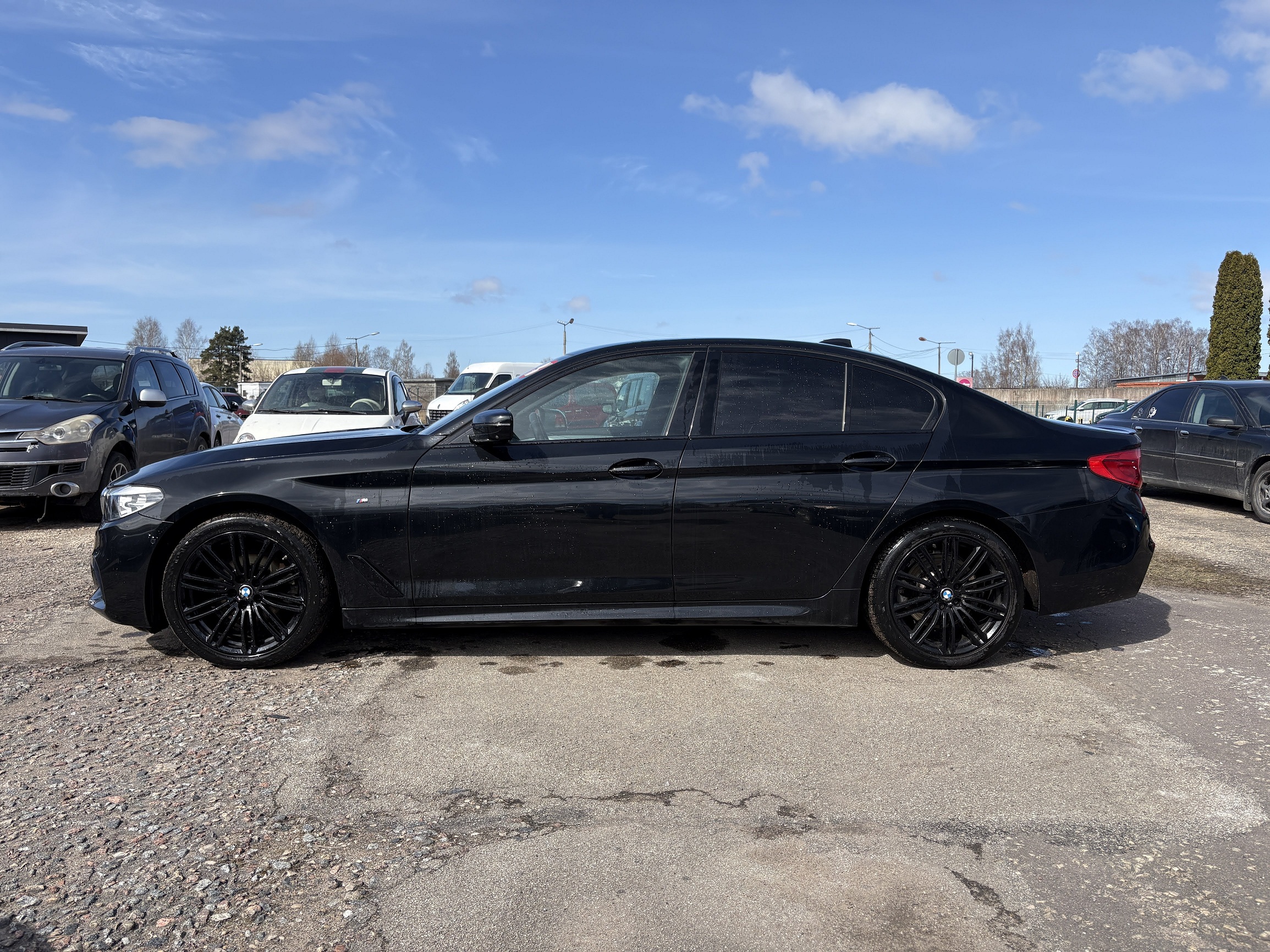 Car: BMW 520 d xDrive