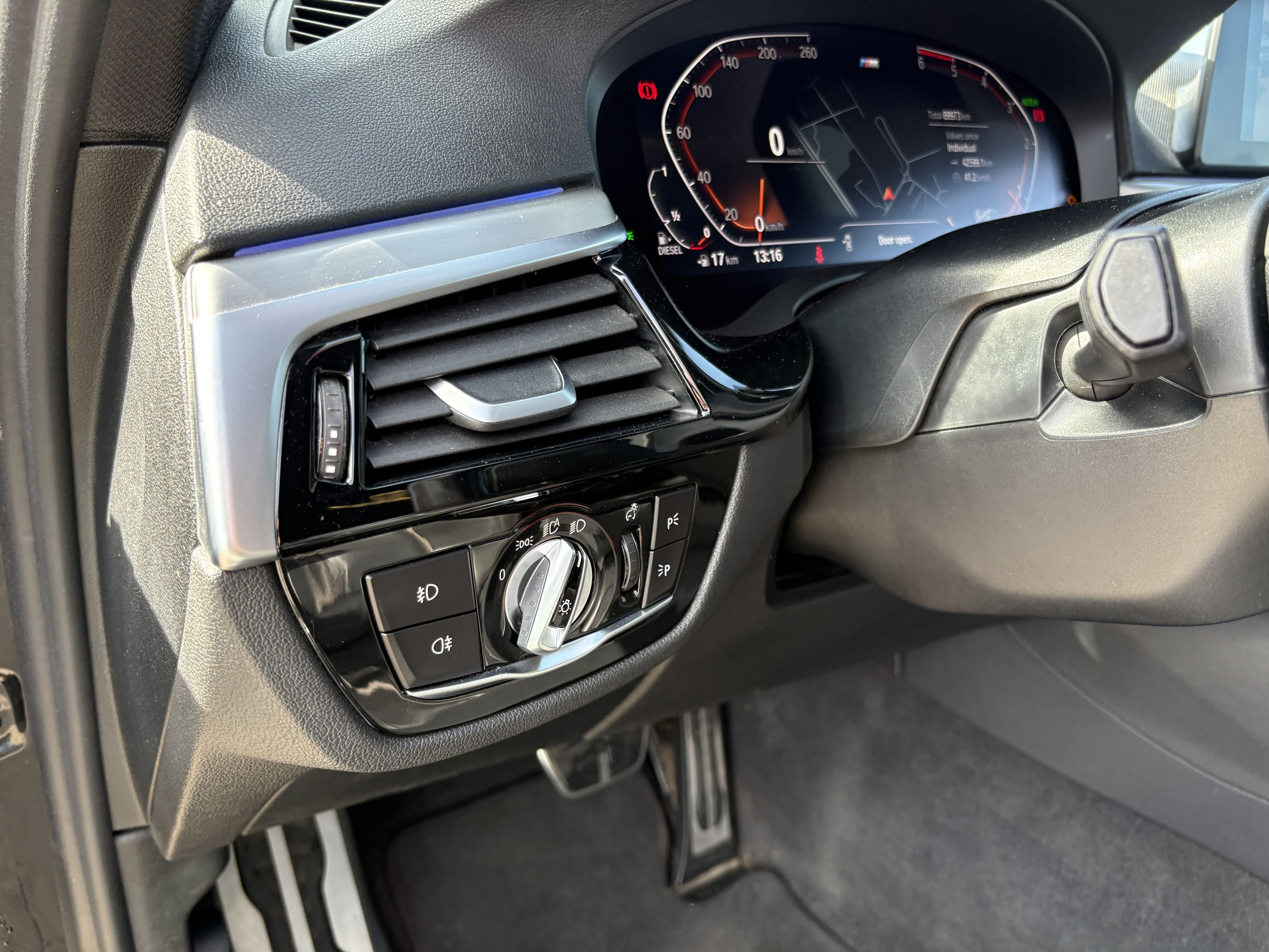 Car: BMW 520 d xDrive