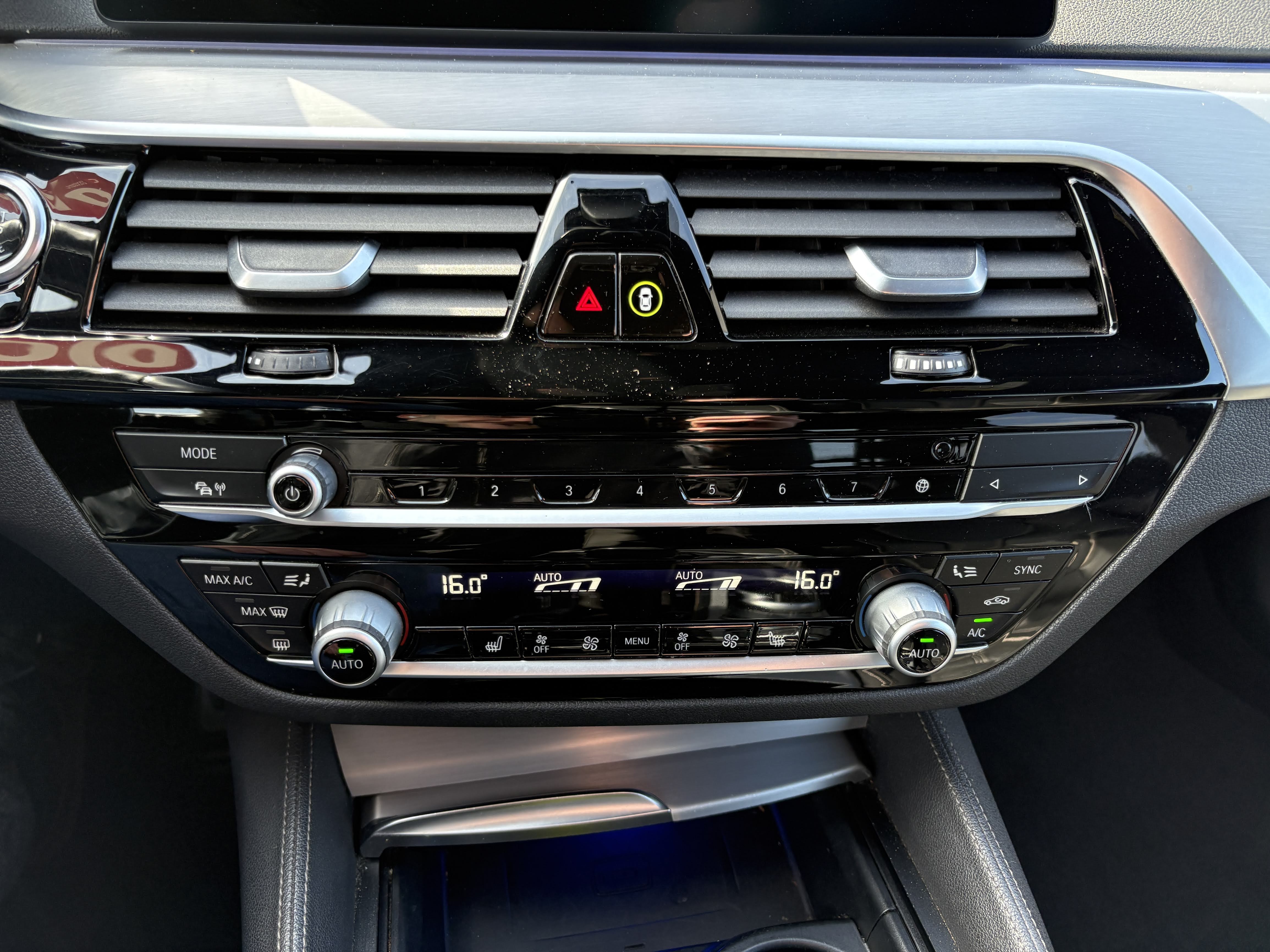 Car: BMW 520 d xDrive