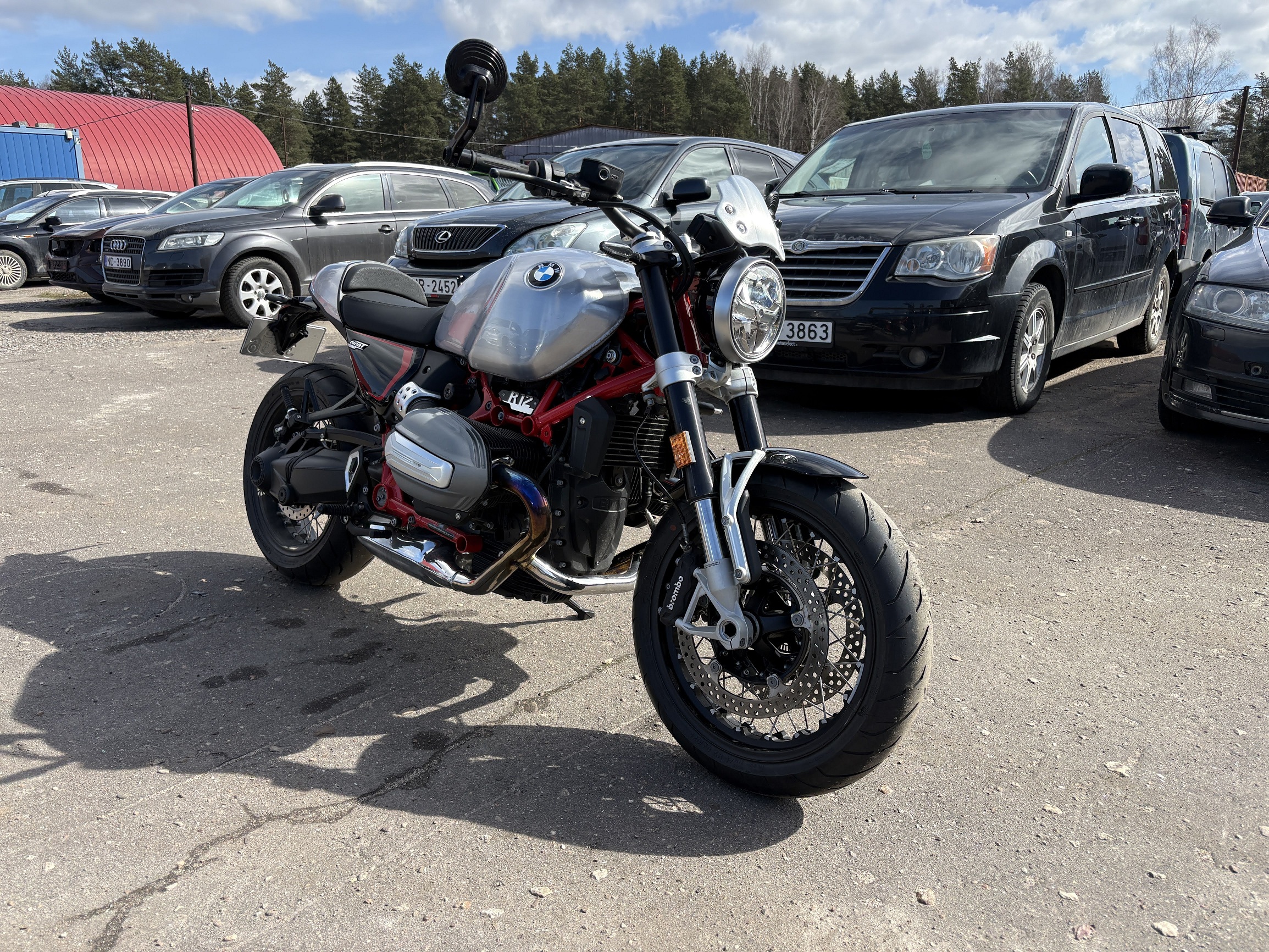 Vieglā automašīna: BMW R 12 NINET