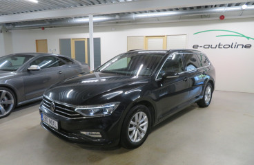 Car: Volkswagen Passat