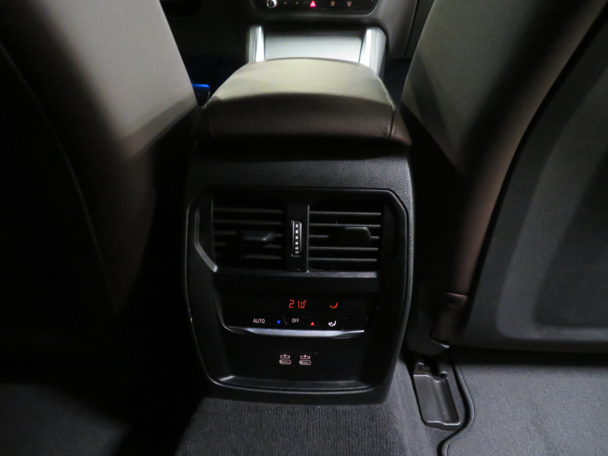 Vieglā automašīna: BMW i4 M50 xDrive