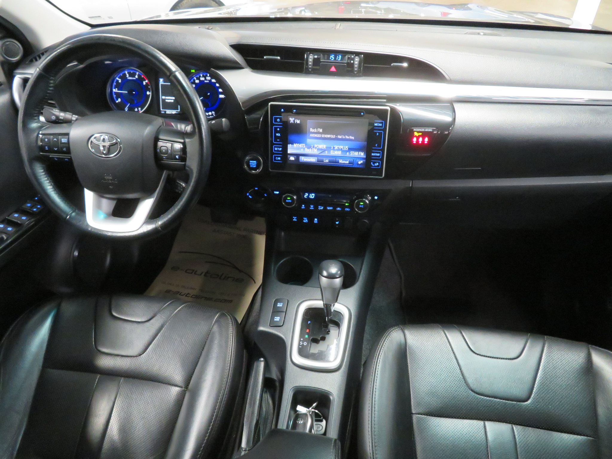 Vieglā automašīna: Toyota Hilux