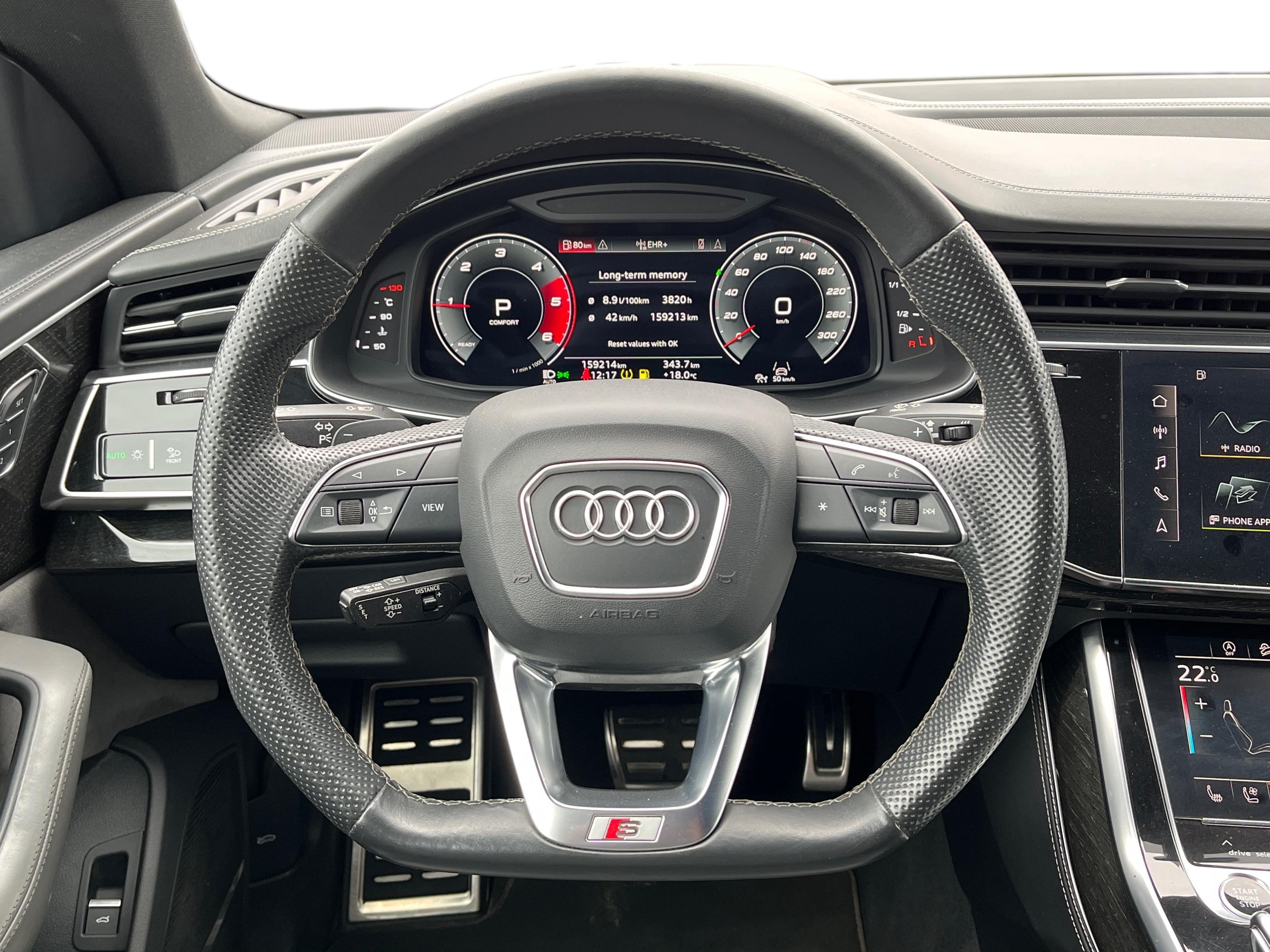 Vieglā automašīna: Audi Q8