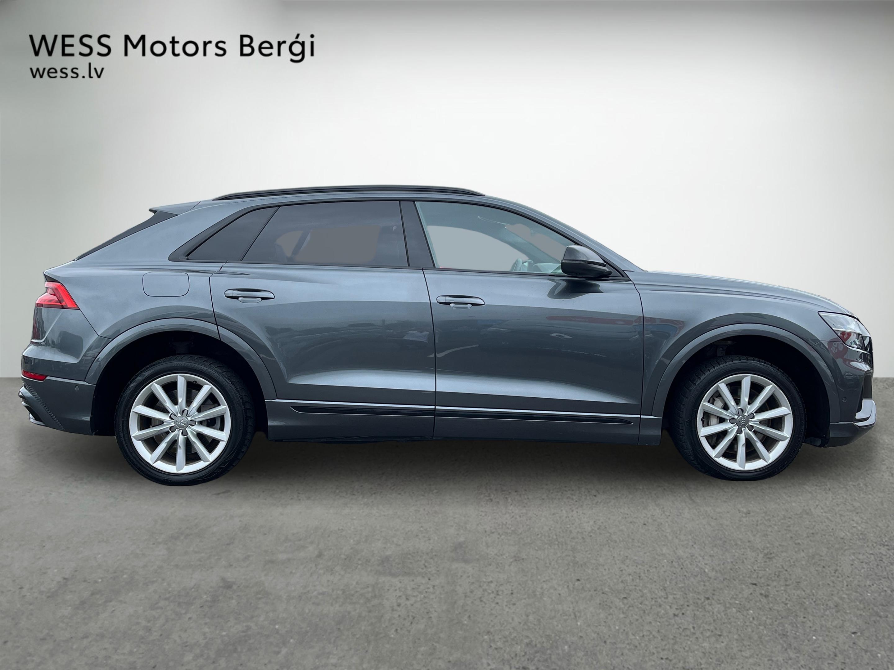 Vieglā automašīna: Audi Q8