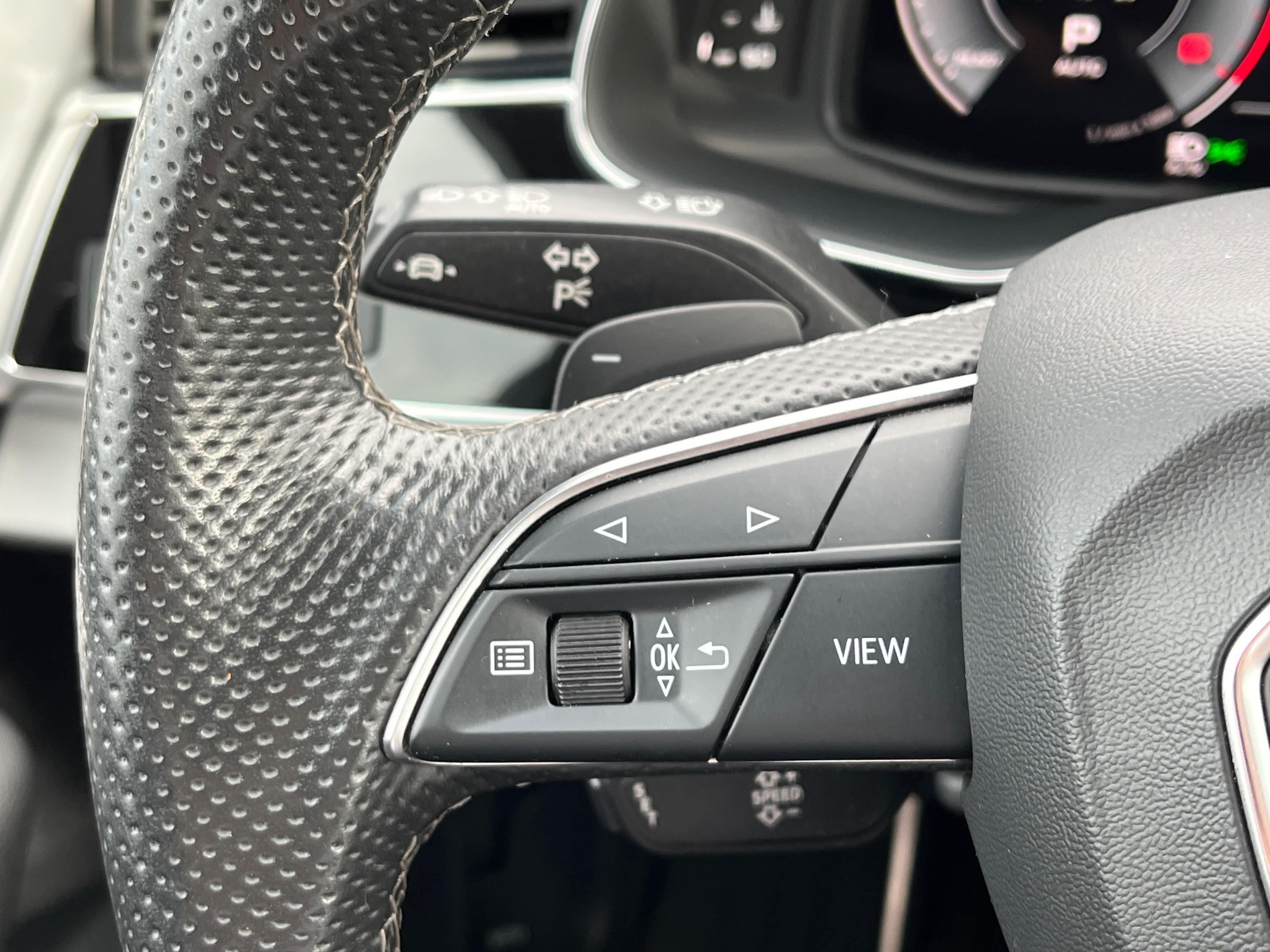 Car: Audi Q7