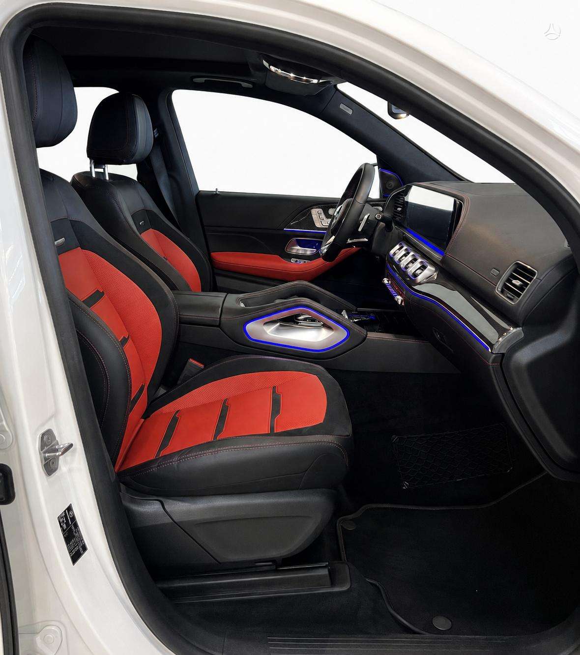 Vieglā automašīna: Mercedes-Benz GLE400