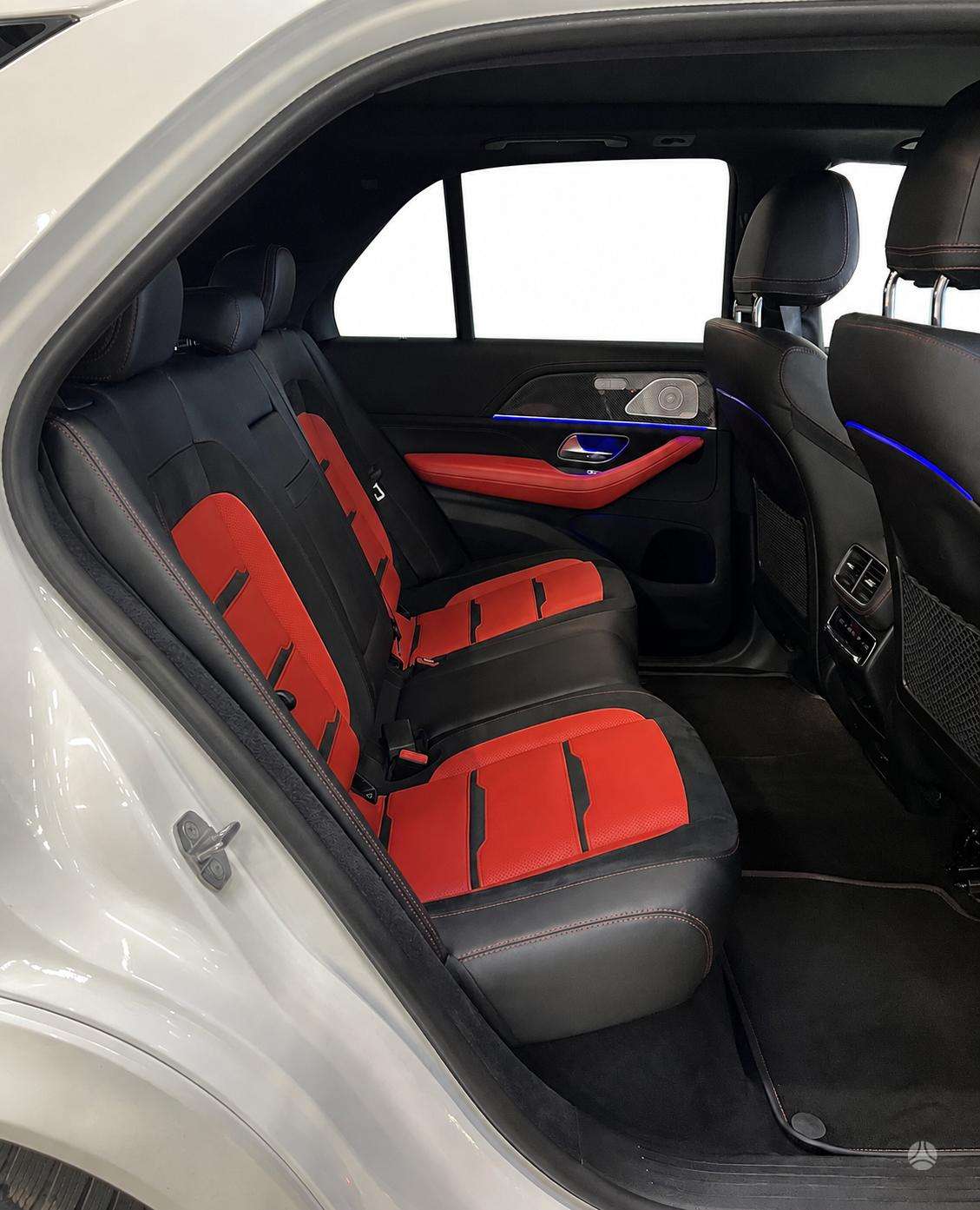 Vieglā automašīna: Mercedes-Benz GLE400