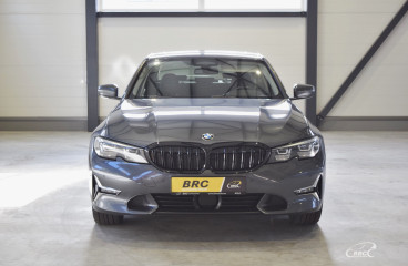Car: BMW 320I XDRIVE